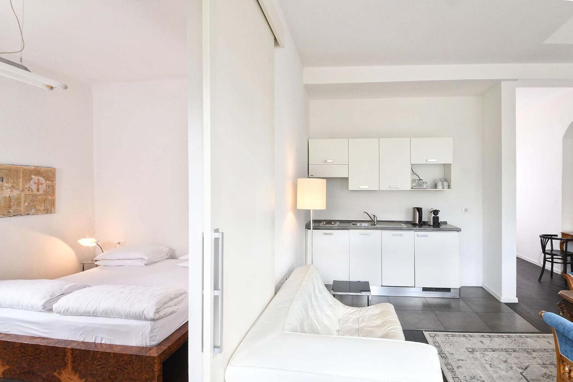 Superior Apartment